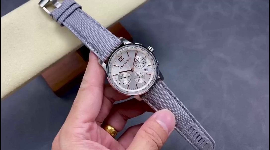 Luxury Replica AP 26393CR.OO.A009CR.01 CODE 11.59 41 Silvered Dial - QualitySwissReplica