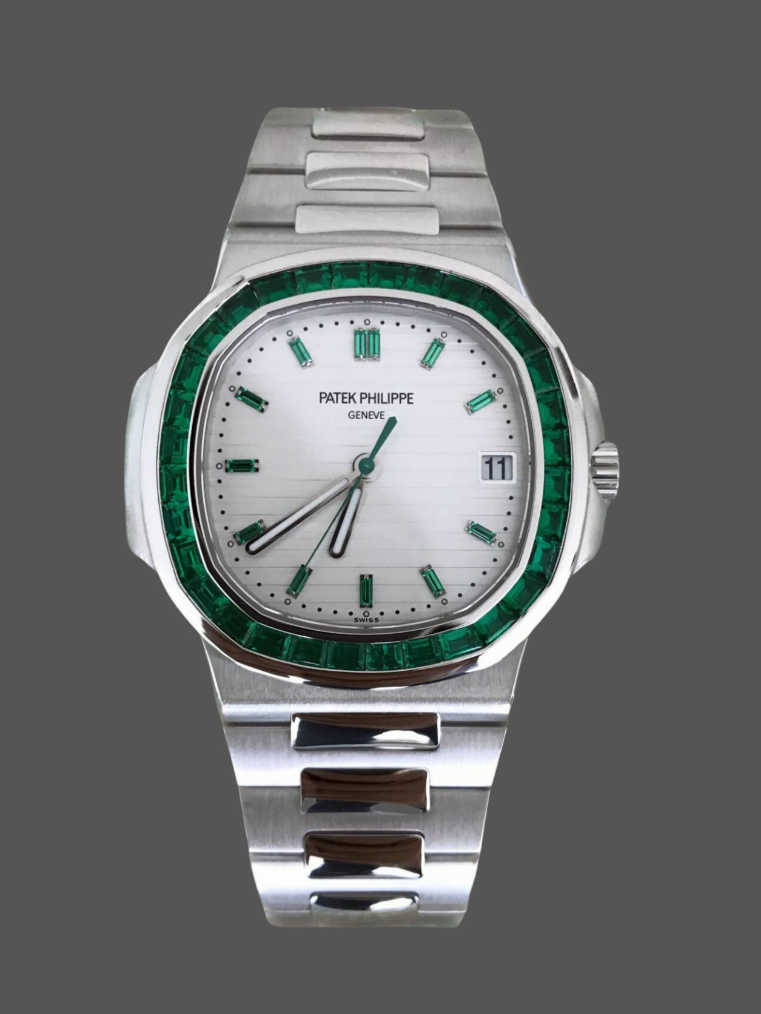 Replica Patek Philippe Nautilus 5711 113P 01 40mm Mens Watch - QualitySwissReplica