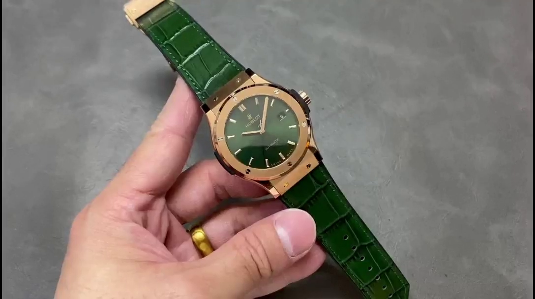 Hublot Classic Fusion 542.OX.8980.LR 42mm Mens - QualitySwissReplica