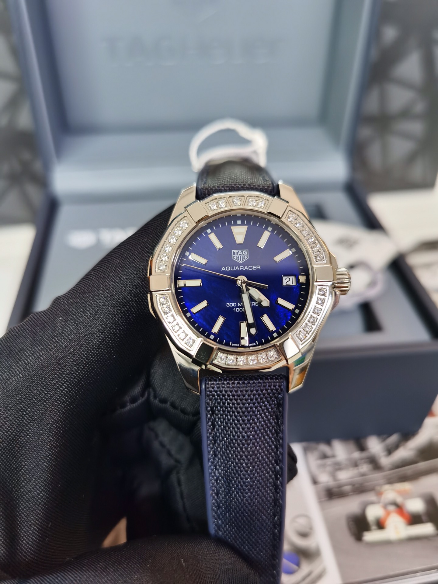 Tag Heuer Aquaracer Blue Pearl & Diamond WAY131N.FT6091 Quartz 35mm - QualitySwissReplica