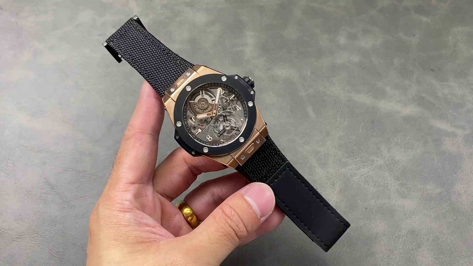 Hublot Big Bang Tourbillon 429.OQ.0180.RX King Gold Carbon 44mm Replica - QualitySwissReplica