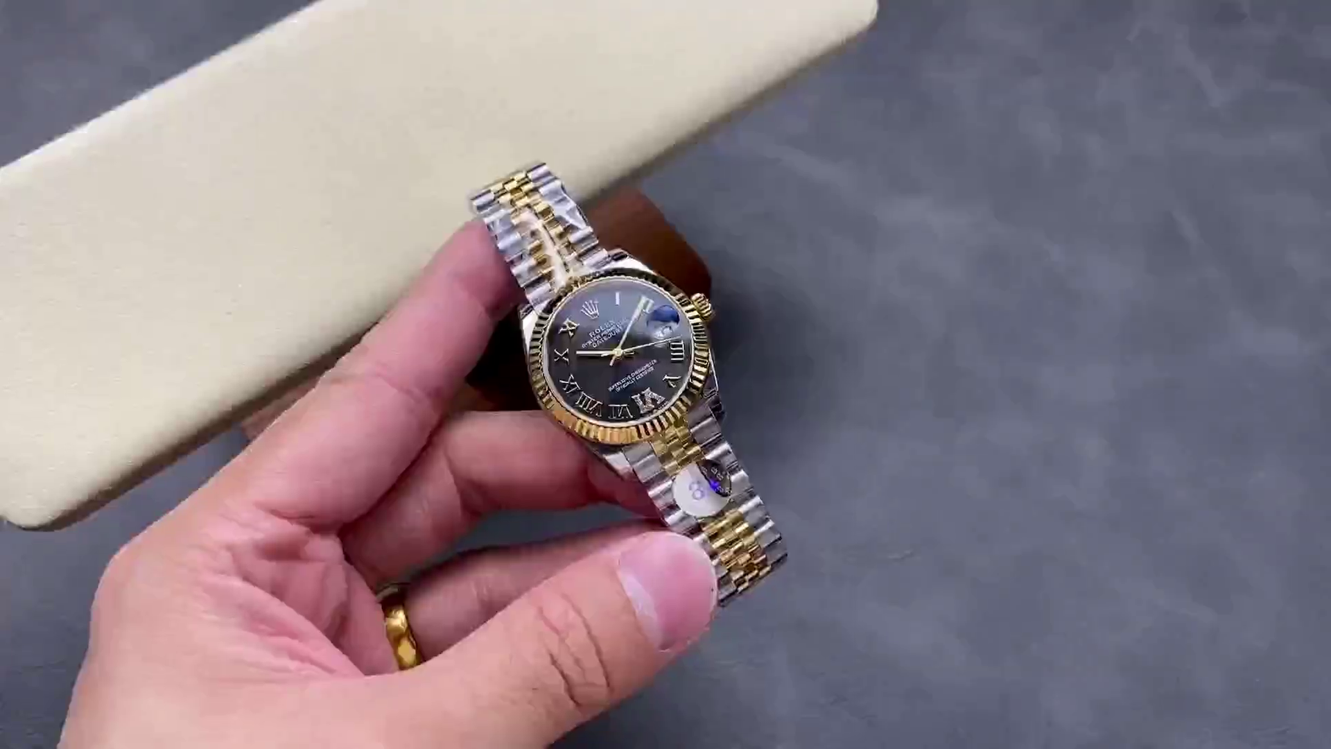 Rolex Datejust 31mm Stainless Steel and Yellow Gold 278273 0018 Grey VI Roman Jubilee - QualitySwissReplica