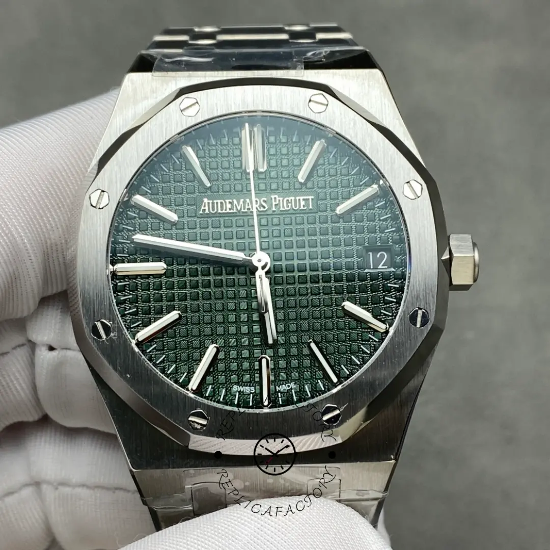 AP Royal Oak 41 Green Dial 15510ST.OO.1320ST.09 1:1 Clone Luxury Watch - QualitySwissReplica