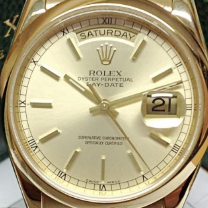 Rolex Day-Date 118208 champagne dial with gold indexes 36mm Unisex Replica Watch - QualitySwissReplica