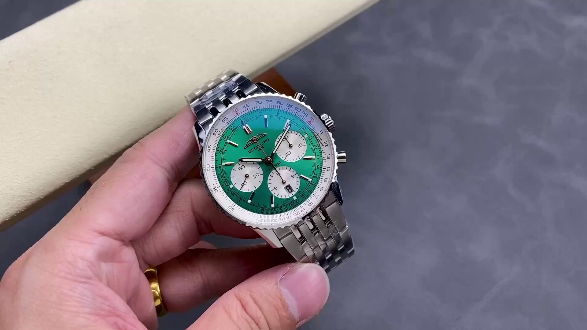 Breitling Navitimer B01 Chronograph 41mm AB0139211L1A1 Replica - QualitySwissReplica