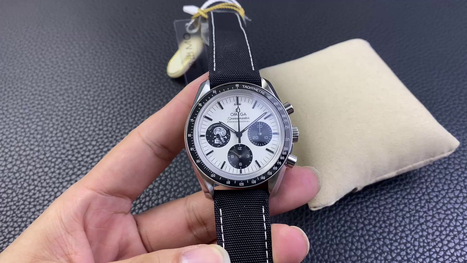 Omega Speedmaster Chronograph 310.32.42.50.02.001 1:1 Clone Black Nylon Strap - QualitySwissReplica