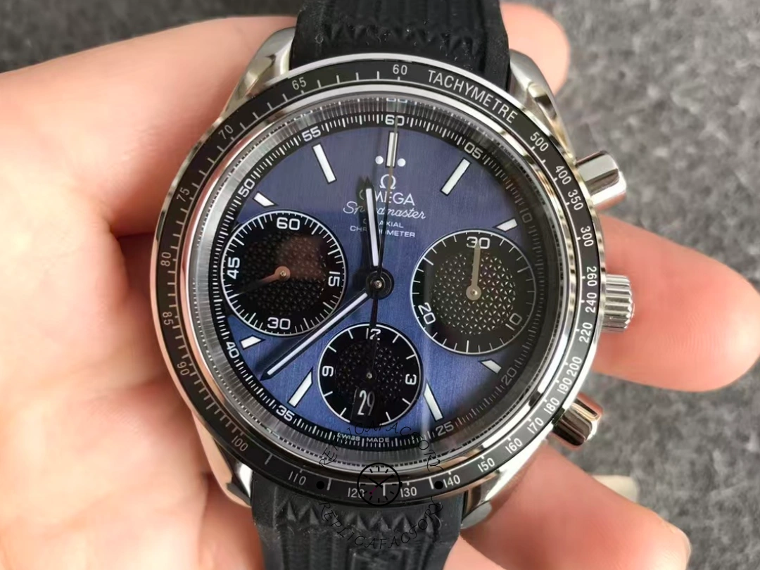Omega Speedmaster Racing 326.32.40.50.03.001 Replica Men's Sports Watch - QualitySwissReplica