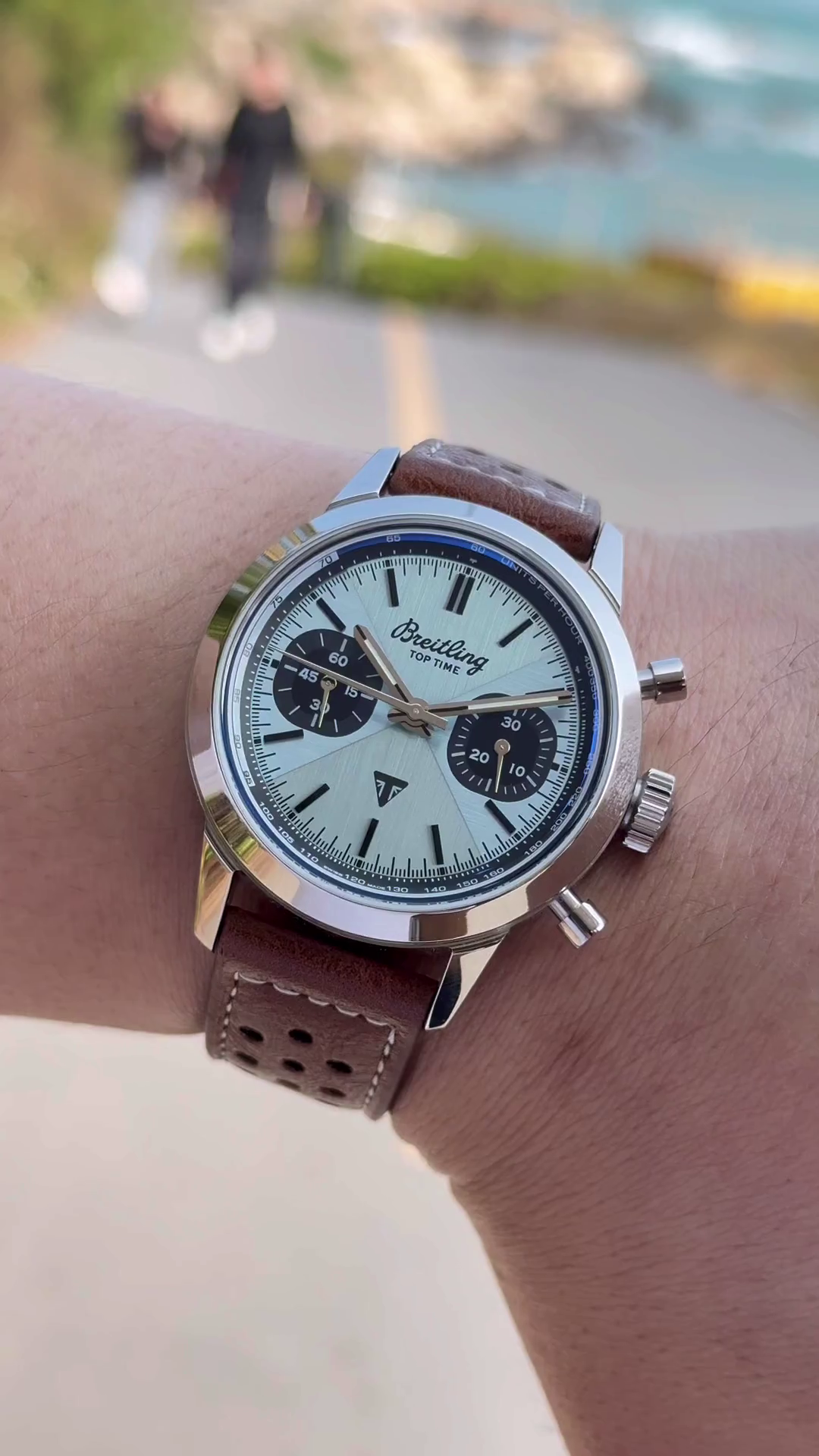 Breitling Top Time Triumph Automatic 42mm Strap Watch A23311121C1X1 Replica - QualitySwissReplica