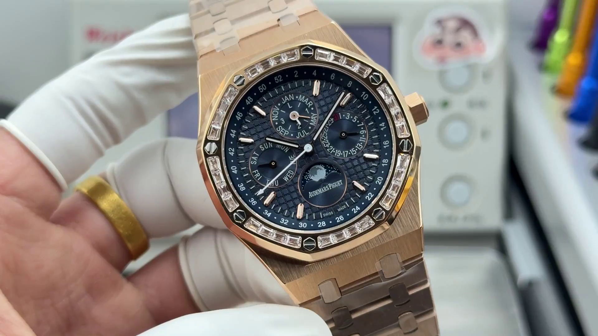 AP 26598BC.ZZ.1220BC.01 Royal Oak 41 Blue Dial 1:1 Clone Rose Gold - QualitySwissReplica