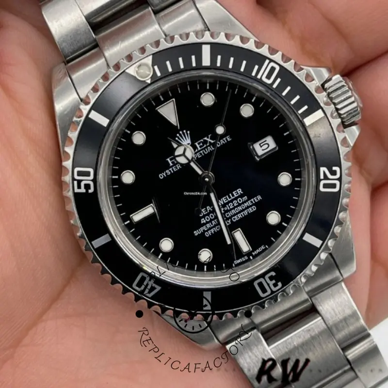 Rolex Sea Dweller 4000 16600 40mm mens replica watch - QualitySwissReplica