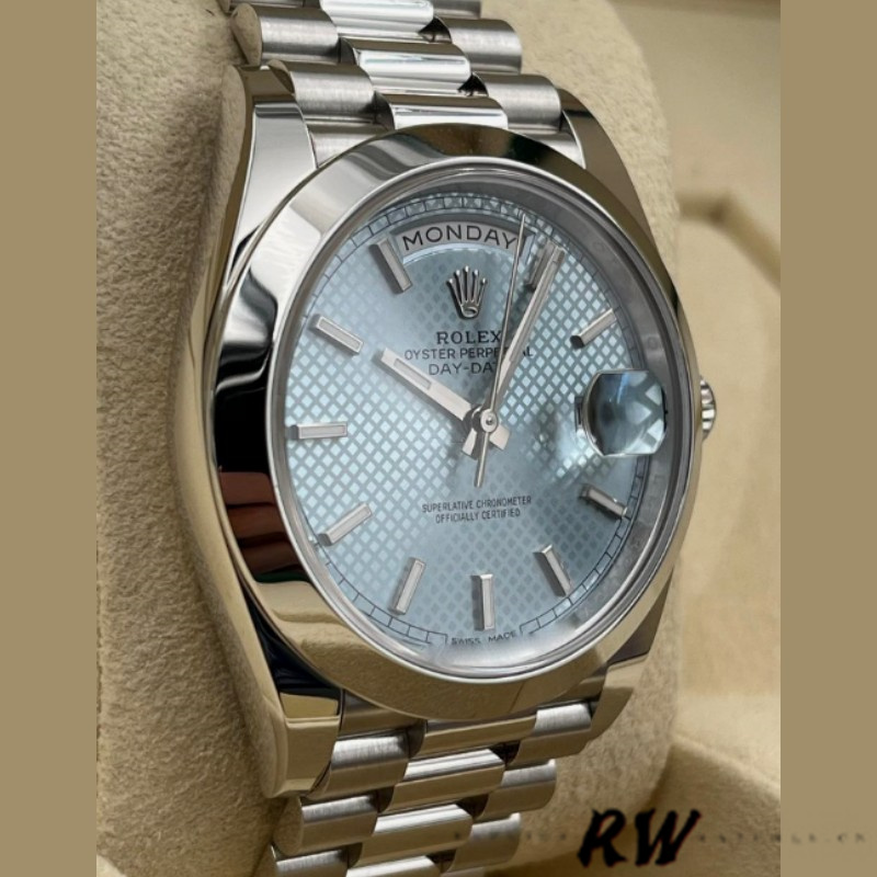Rolex Day-Date 228206 Ice Blue Motif Dial Platinum 40MM Mens Replica Watch - QualitySwissReplica