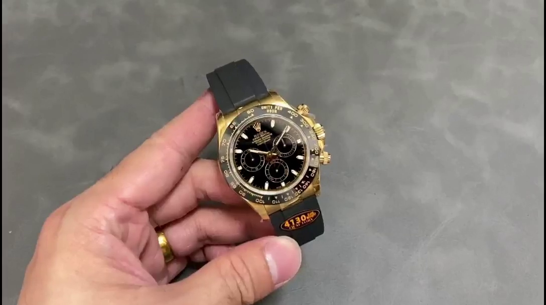 Rolex Daytona 116518LN Black Dial Yellow Gold 40mm Mens Replica Watch - QualitySwissReplica