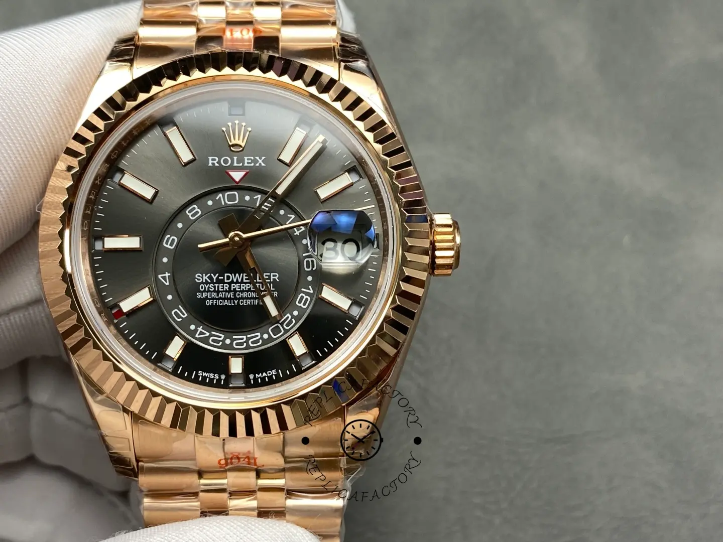 Rolex Sky Dweller 42mm Everose Gold and Slate Grey Dial M336935-0008 - QualitySwissReplica