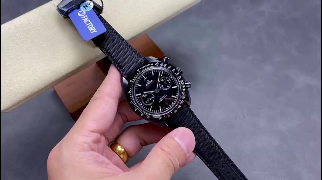 Omega Speedmaster Moonwatch 311.92.44.51.01.007 1:1 Clone Ceramic Chronograph - QualitySwissReplica