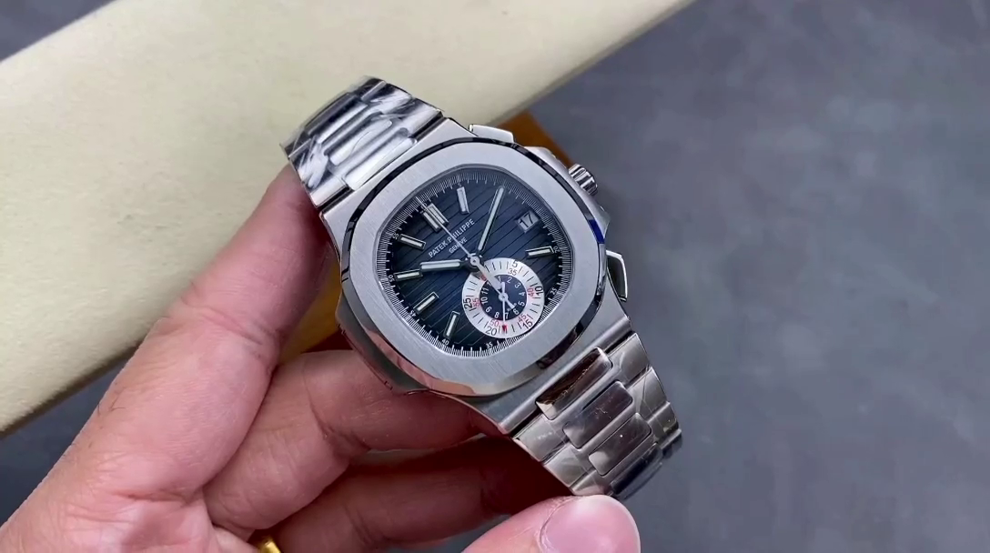Patek Philippe Nautilus Chronograph Stainless Steel Blue Dial 5980 1A 001 - QualitySwissReplica