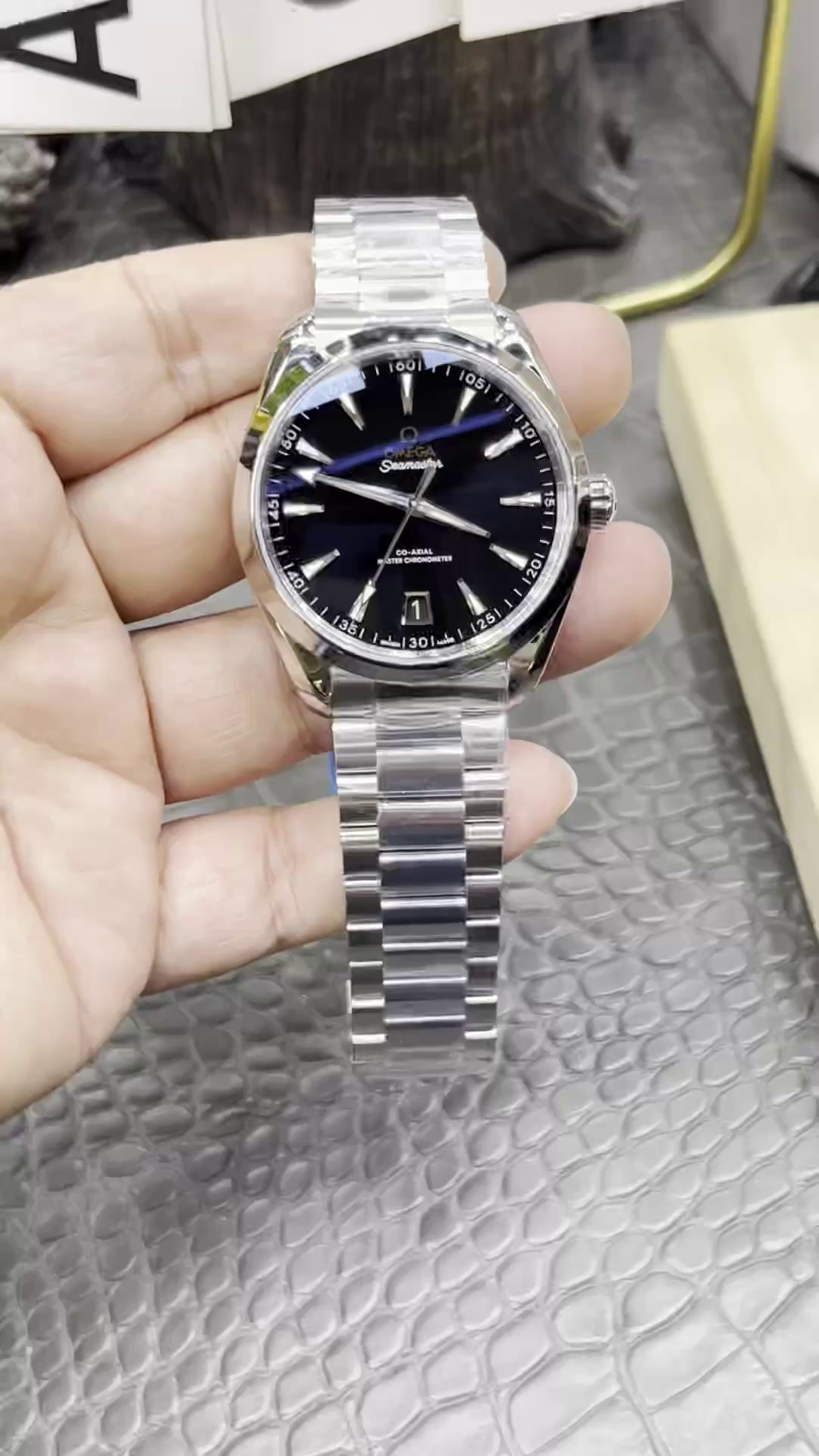 Omega Seamaster Aqua Terra 220.10.41.21.01.002 Black Dial 41MM Replica - QualitySwissReplica