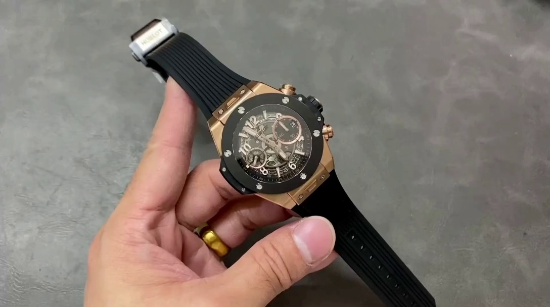 Hublot Big Bang 441.OM.1181.RX 42 mm Mnes - QualitySwissReplica