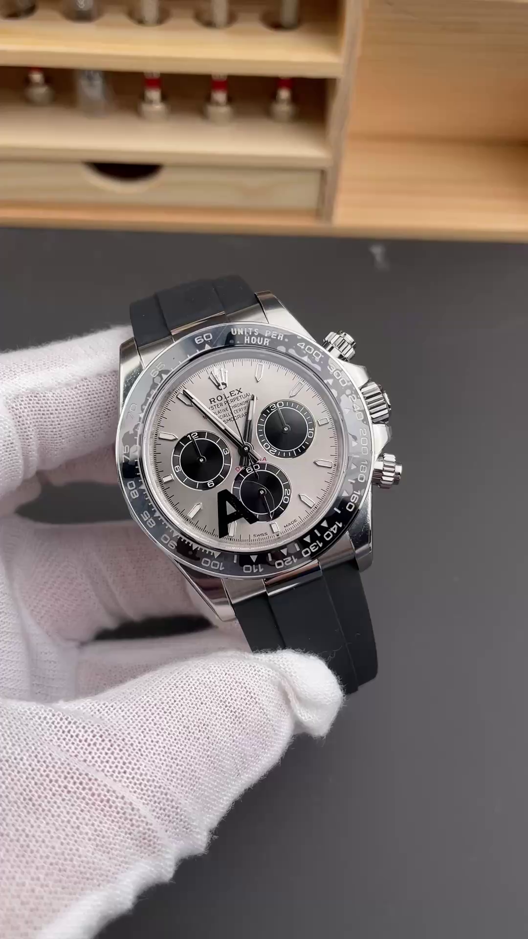 Rolex Daytona 126519LN 0006 40mm Silver Ghost Dial White Gold Oysterflex - QualitySwissReplica