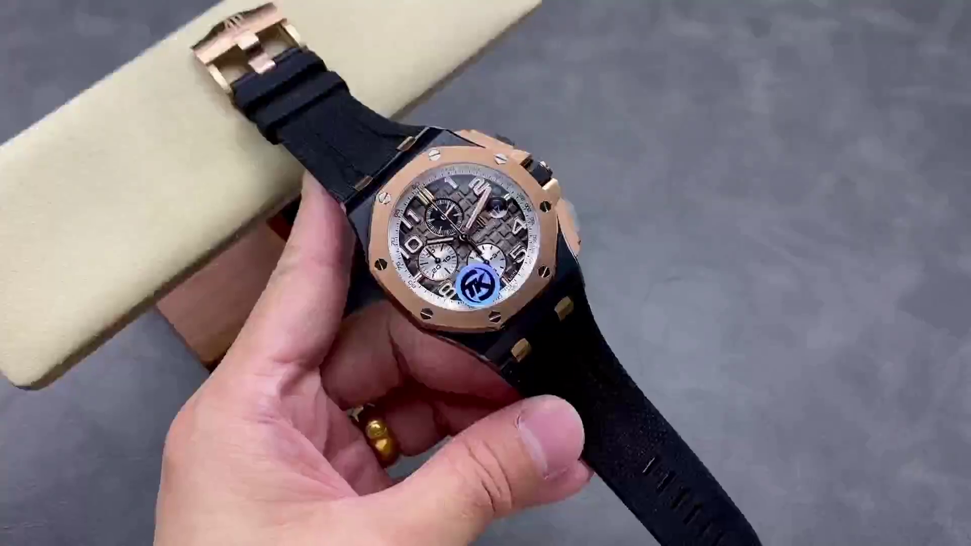 AP Royal Oak Offshore Chronograph 44 Black Rubber 26405NR.OO.A002CA.01 1:1 Clone - QualitySwissReplica