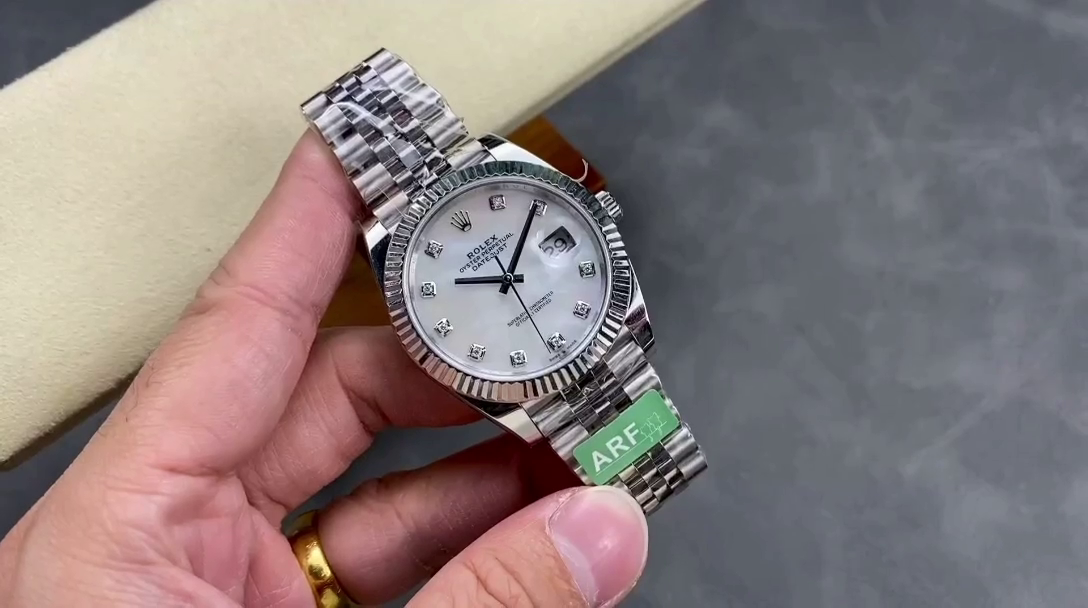 Rolex Datejust 41 Steel White Gold MOP Diamond Dial 126334 Men's Watch - QualitySwissReplica