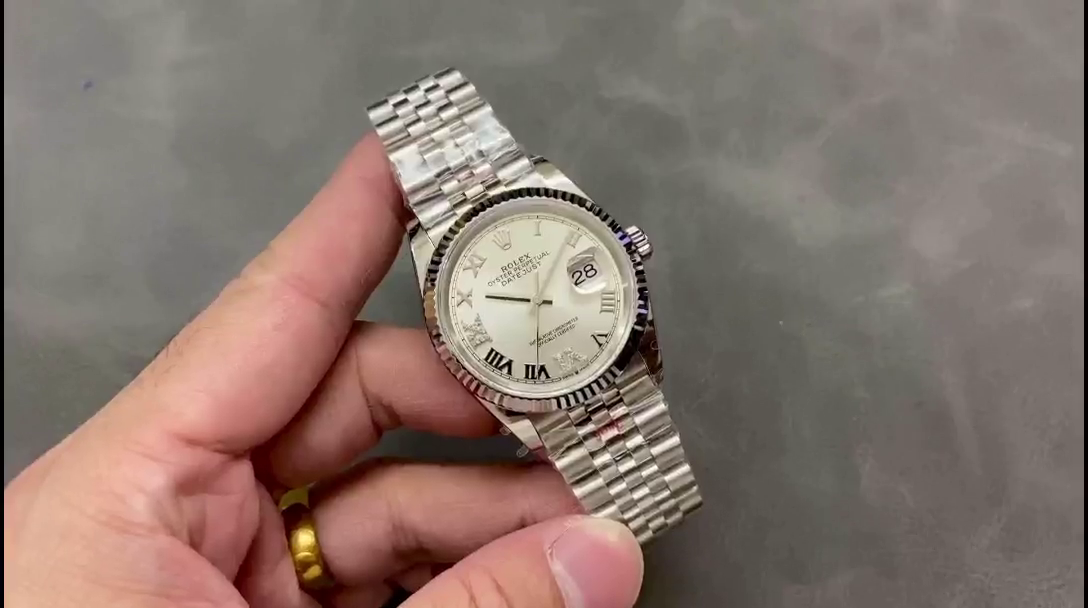 Rolex Datejust 126234 0029 Silver Diamond Roman Dial 36MM Women's Watch - QualitySwissReplica