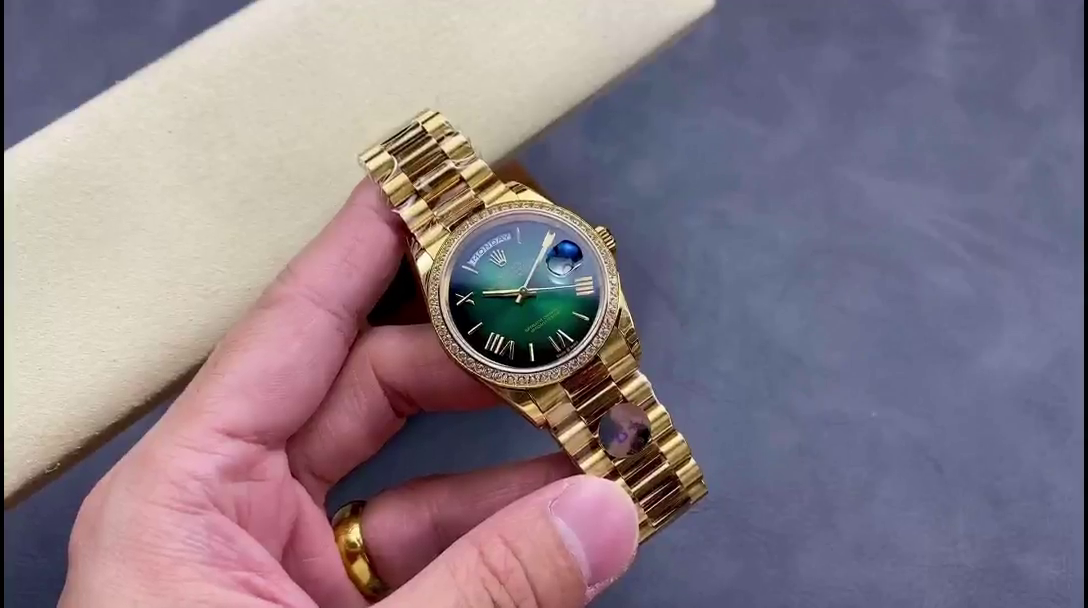 Rolex Day Date 36 36mm Green Ombré Dial Diamond-Set Bezel President Bracelet m128348rbr 0068 - QualitySwissReplica