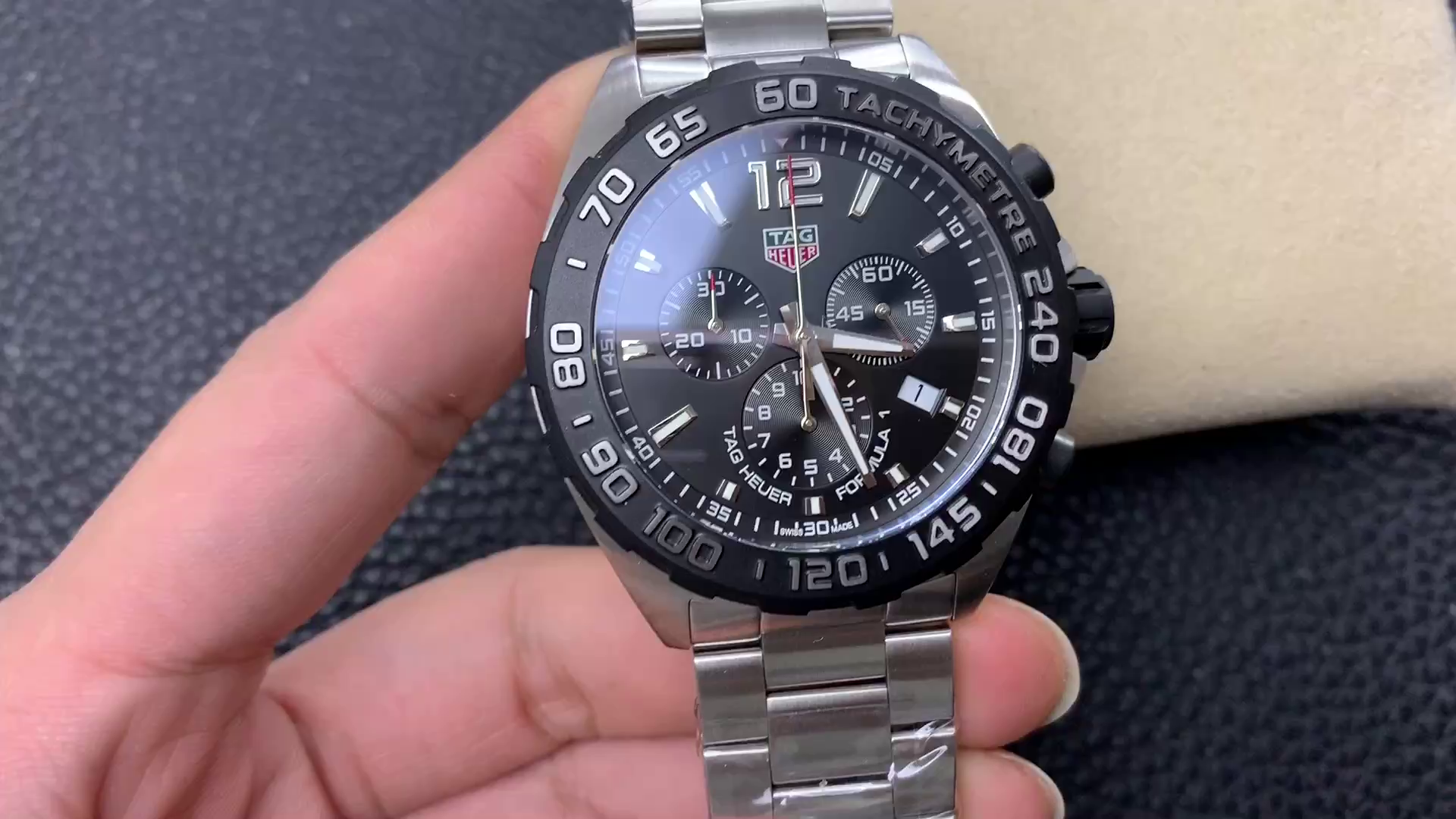 Tag Heuer Formula 1 Chronograph Black Dial CAZ1010.BA0842 Quartz 43mm - QualitySwissReplica