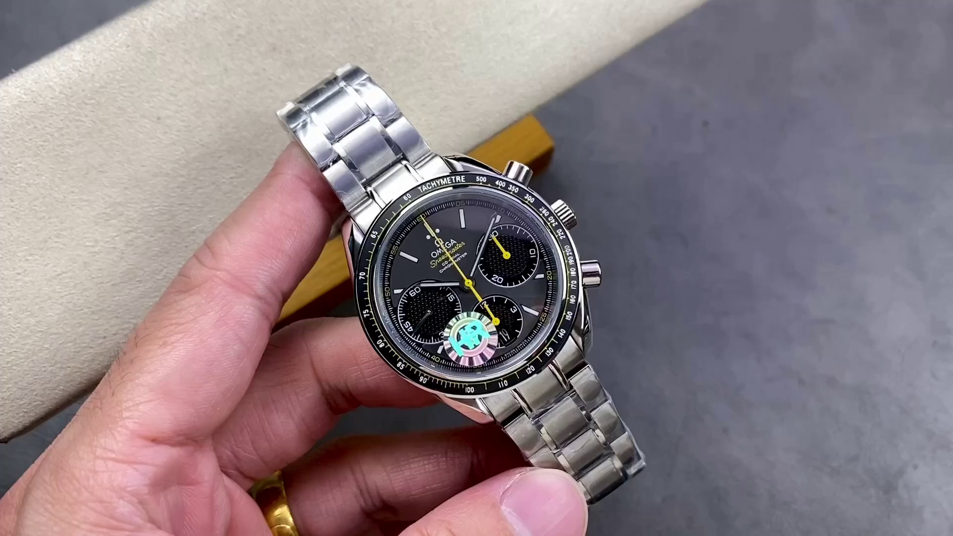 Omega Speedmaster Racing Grey Dial 326.30.40.50.06.001 1:1 Clone 40mm Men's Watch - QualitySwissReplica