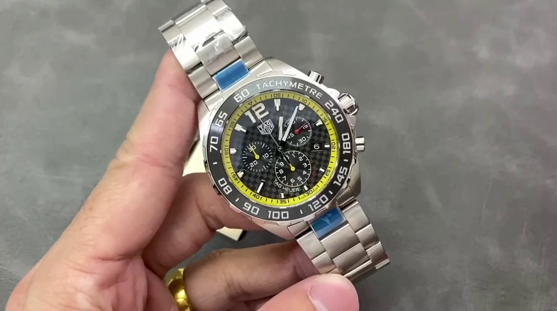Tag Heuer Formula 1 Chronograph Quartz Black Dial CAZ101AC.BA0842 - QualitySwissReplica
