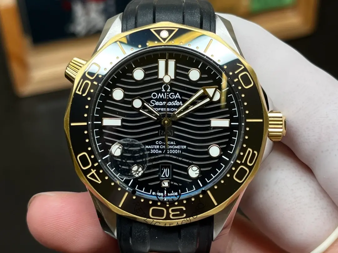 Omega Seamaster Black Dial 210.22.42.20.01.001 Replica Men's Luxury Watch - QualitySwissReplica