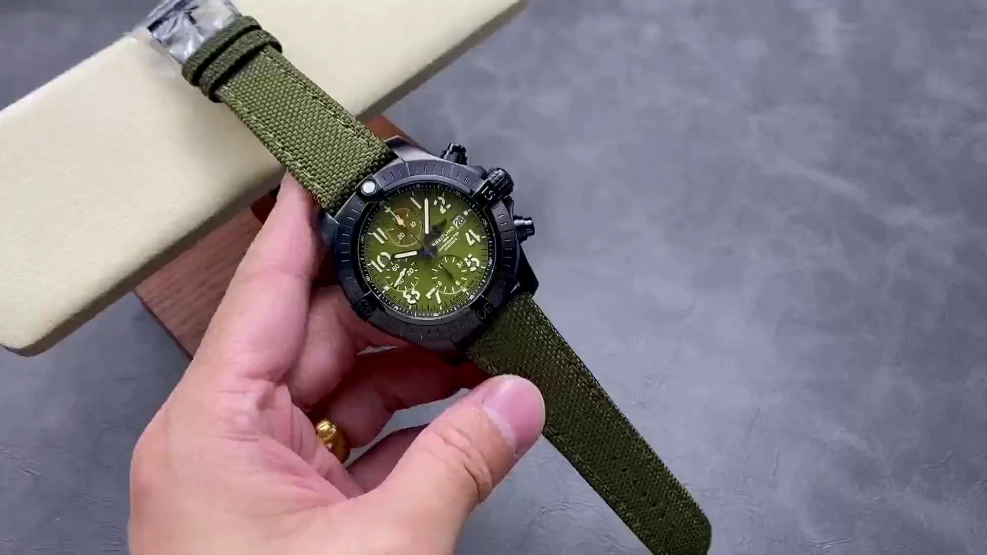 Breitling Avenger Chronograph 45MM Night Mission V13317101L1X1 1:1 Clone Green Dial - QualitySwissReplica