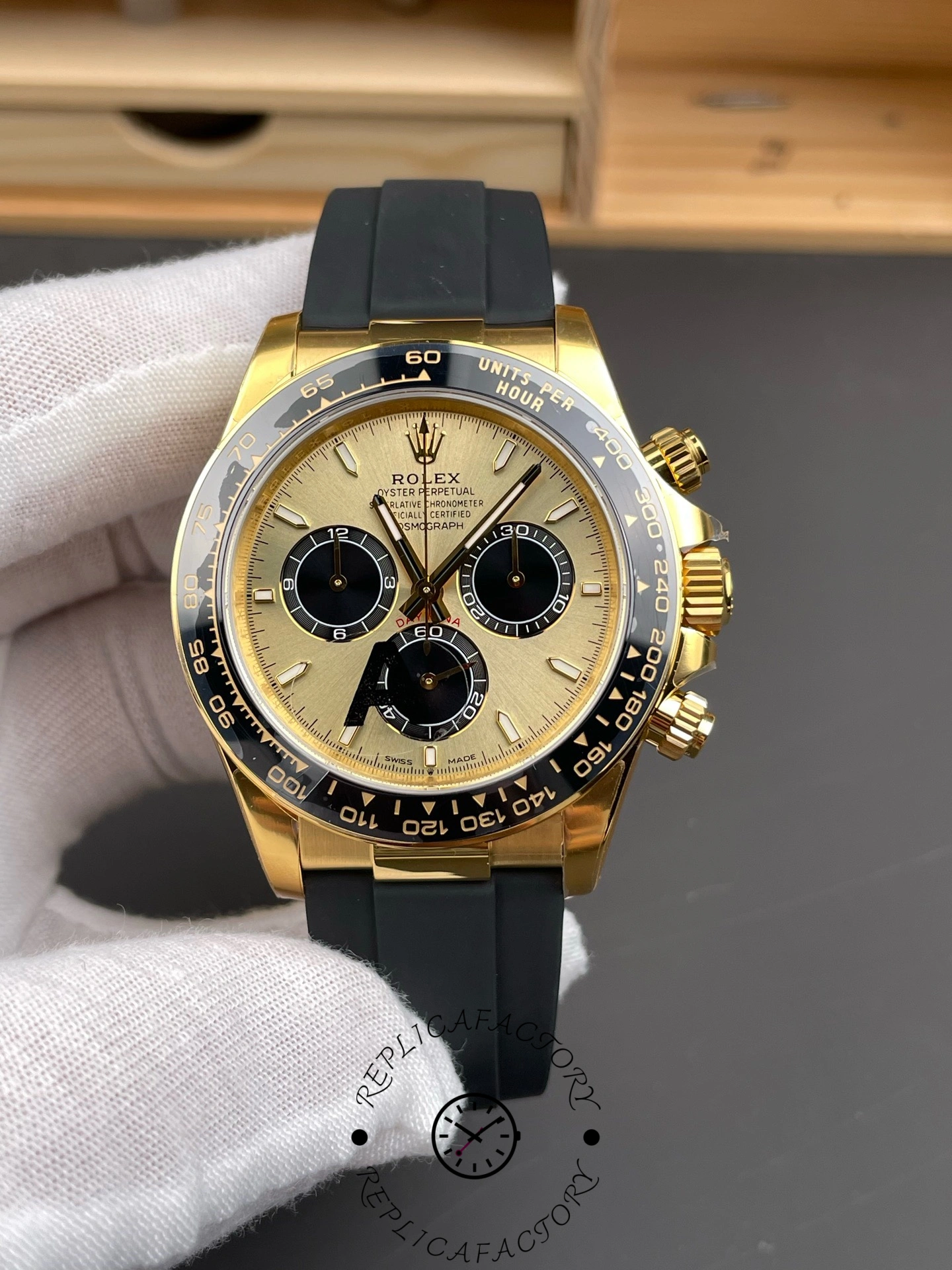 Replica Rolex Cosmograph Daytona 126518LN 0012 - QualitySwissReplica