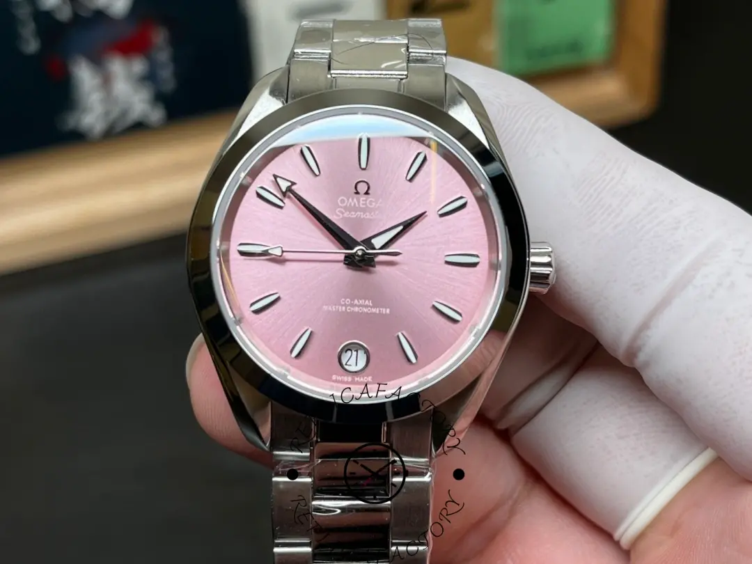 Clone Aqua Terra Steel Pink Dial 34mm 220.10.34.20.10.003 - QualitySwissReplica