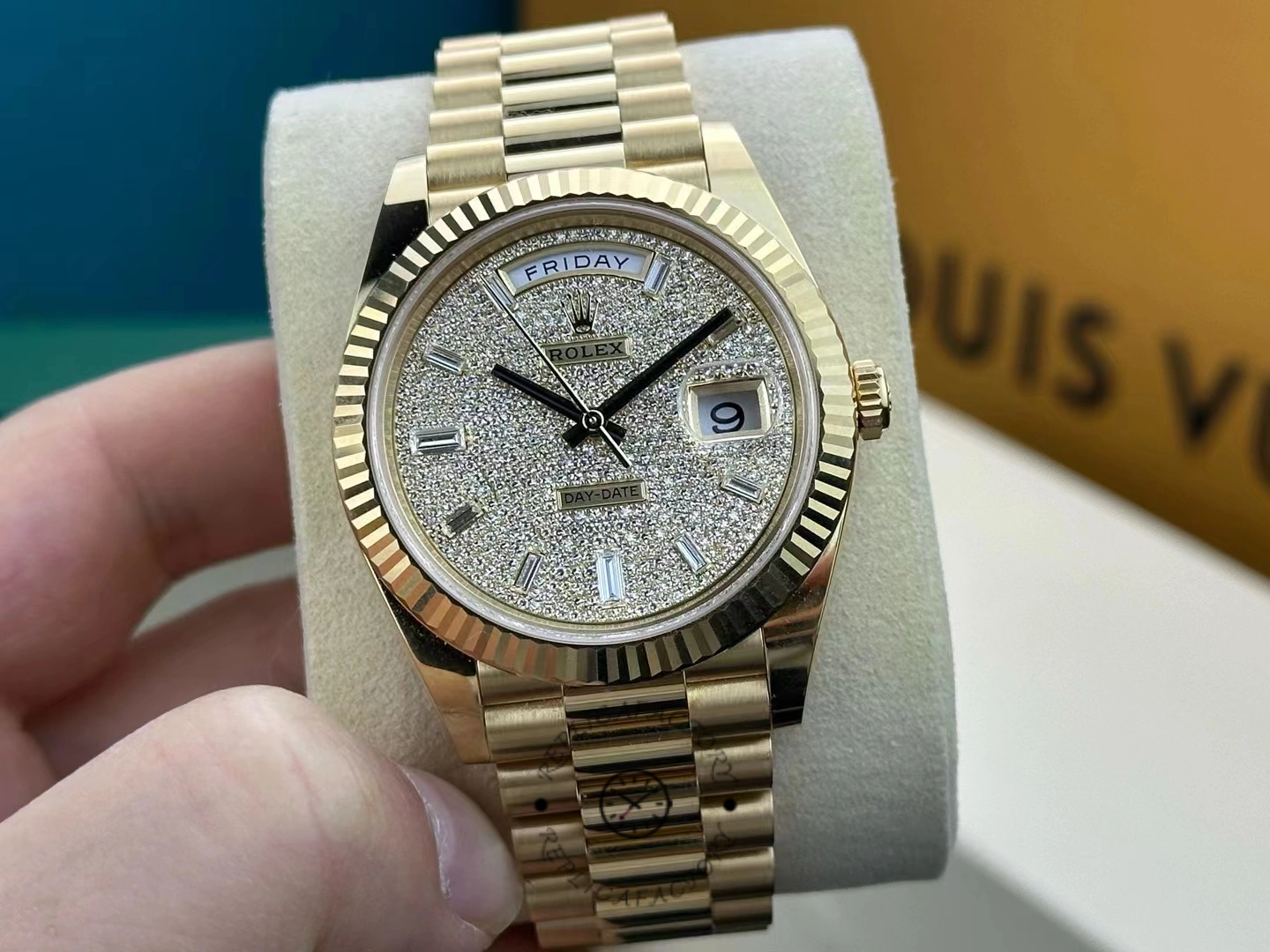Rolex Day Date 40 Yellow Gold Pave Diamond Dial M228238 0054 Men's Watch - QualitySwissReplica