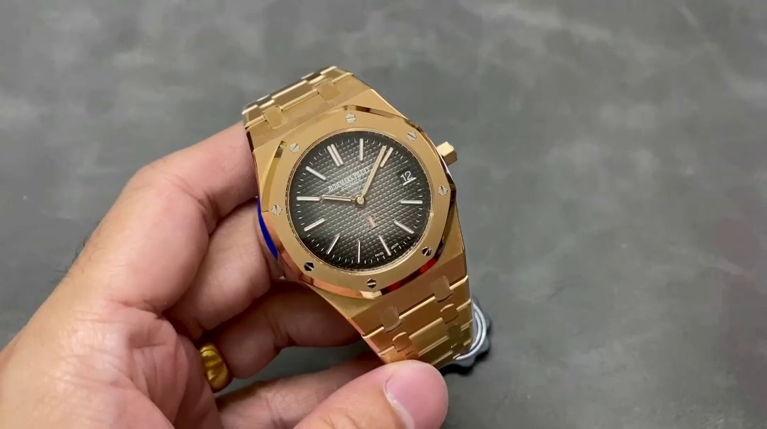 AP Royal Oak 50th Anniversary 39 16202OR.OO.1240OR.02 Jumbo Extra-Thin 1:1 Clone - QualitySwissReplica