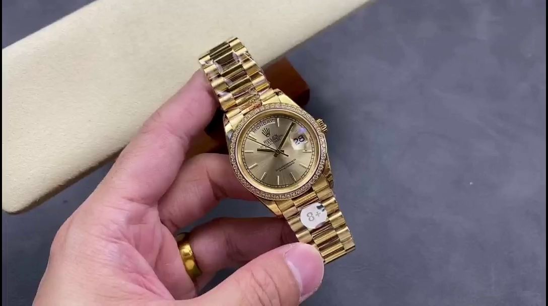 Rolex Day-Date 128348RBR Champagne Index Dial Yellow Gold 36MM Unisex Replica Watch - QualitySwissReplica