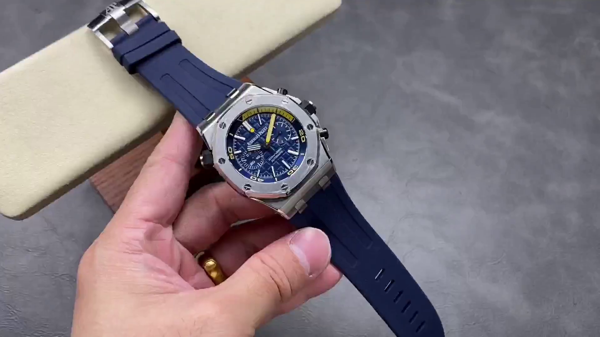 AP Royal Oak Offshore Diver 42 26703ST.OO.A027CA.01 Replica Automatic - QualitySwissReplica