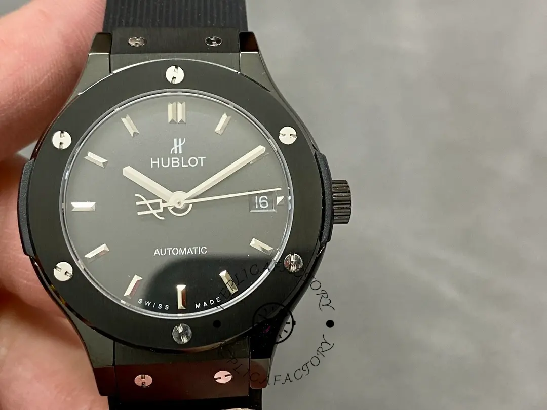 Hublot Classic Fusion 565.CM.1470.RX Lady 38 MM - QualitySwissReplica