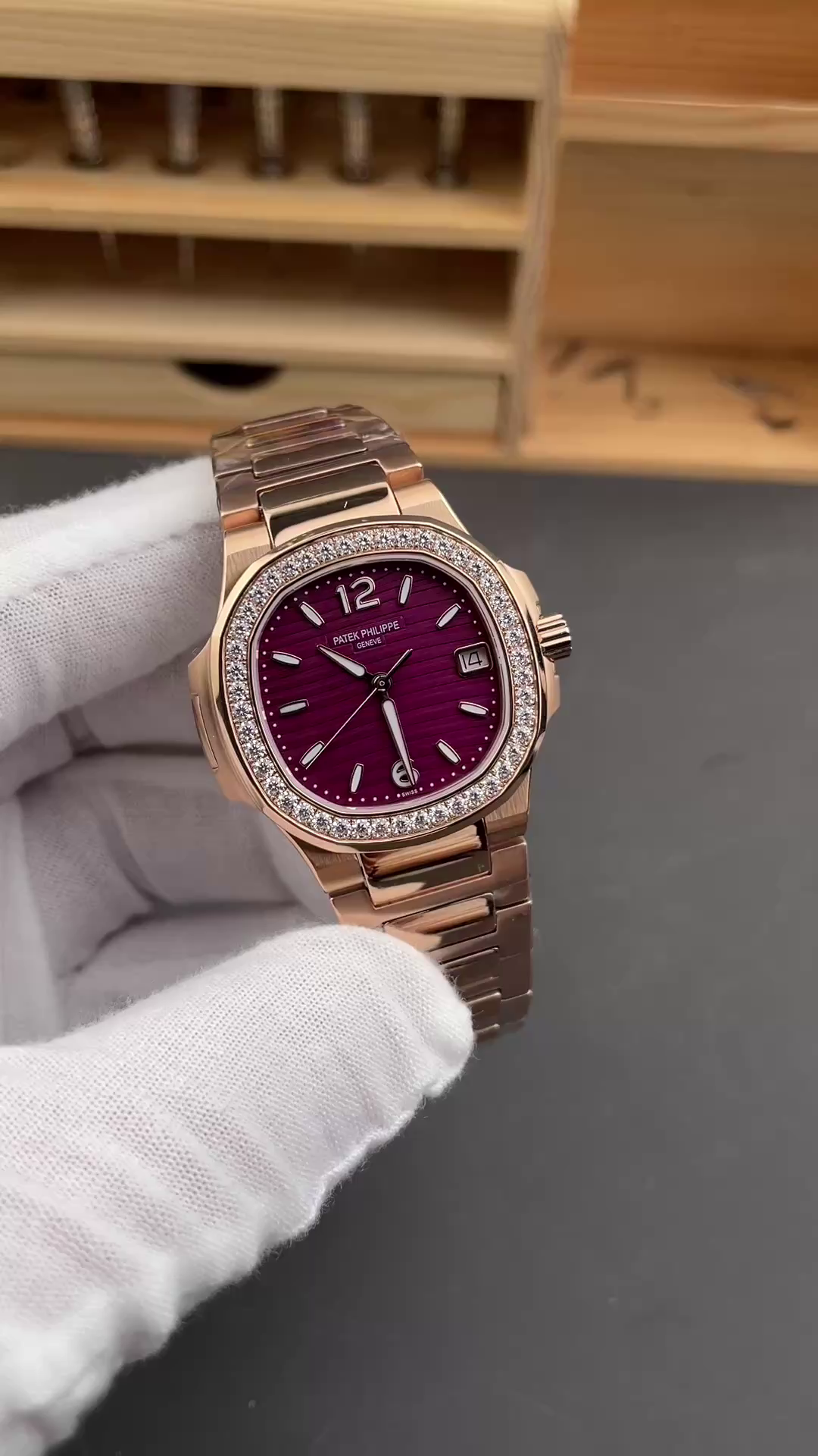 Patek Philippe Nautilus 7010 1R 013 Purple Dial 32mm - QualitySwissReplica