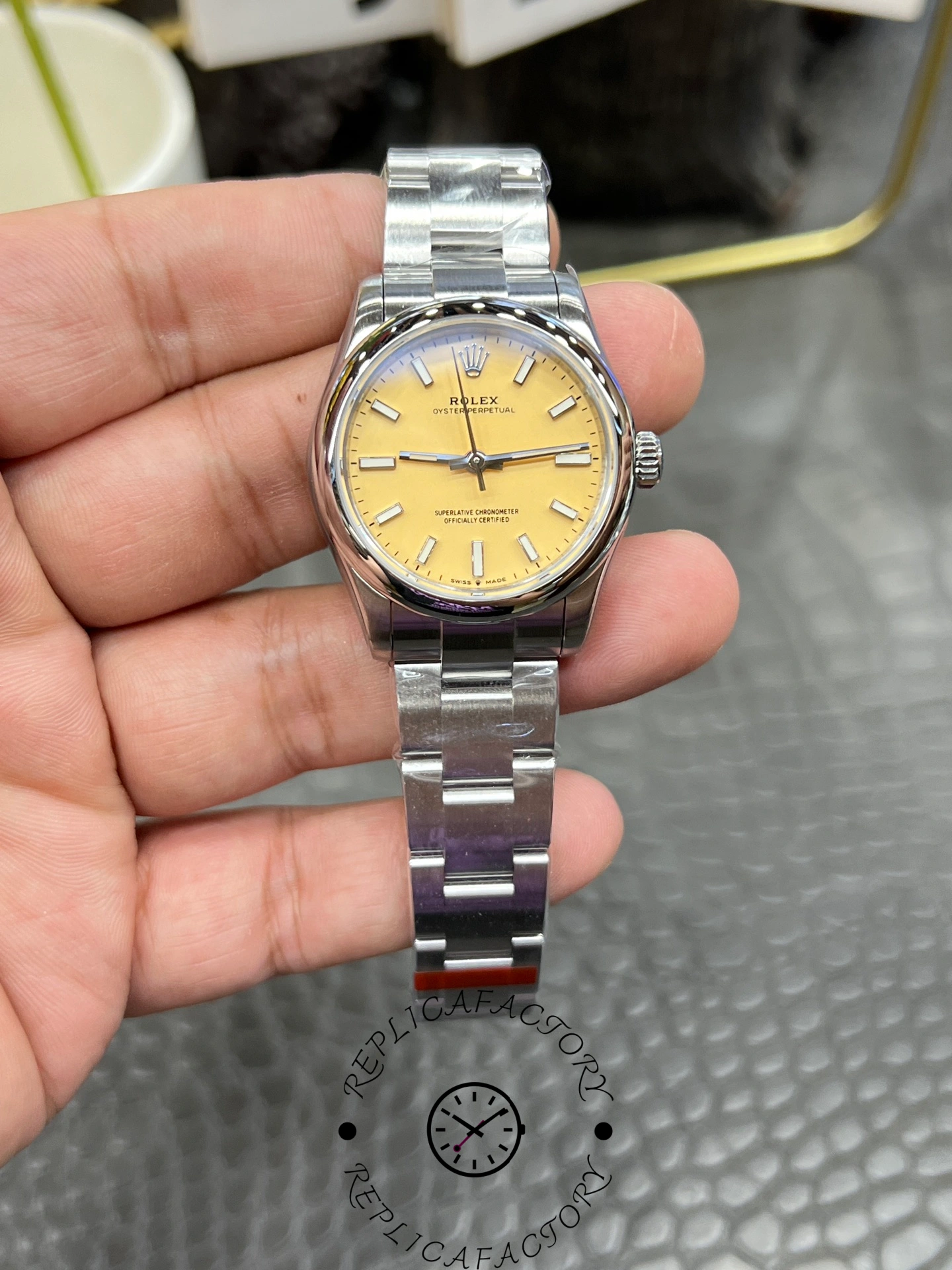 Rolex Oyster Perpetual 31mm 277200 Replica Yellow Dial Watch - QualitySwissReplica