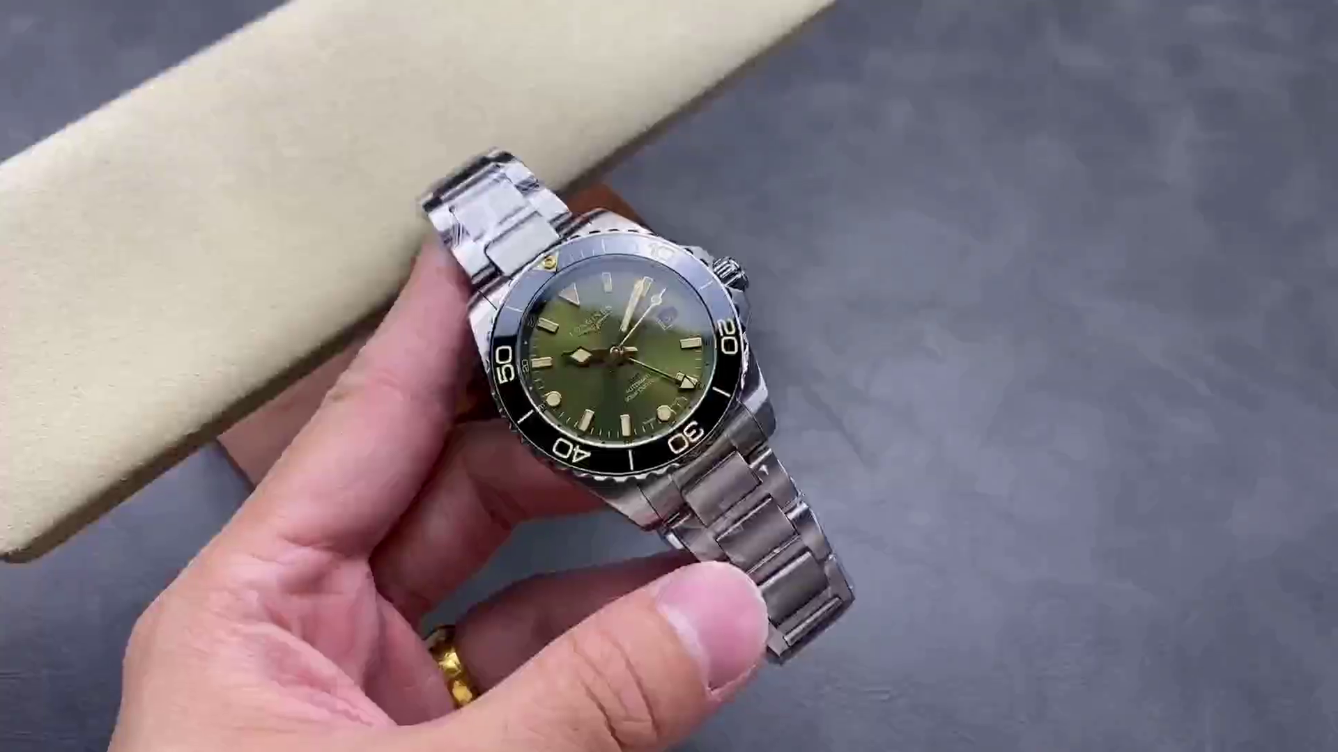 Longines L3.790.4.06.6 HydroConquest GMT 41 Green Dial 1:1 Clone Dive Watch - QualitySwissReplica