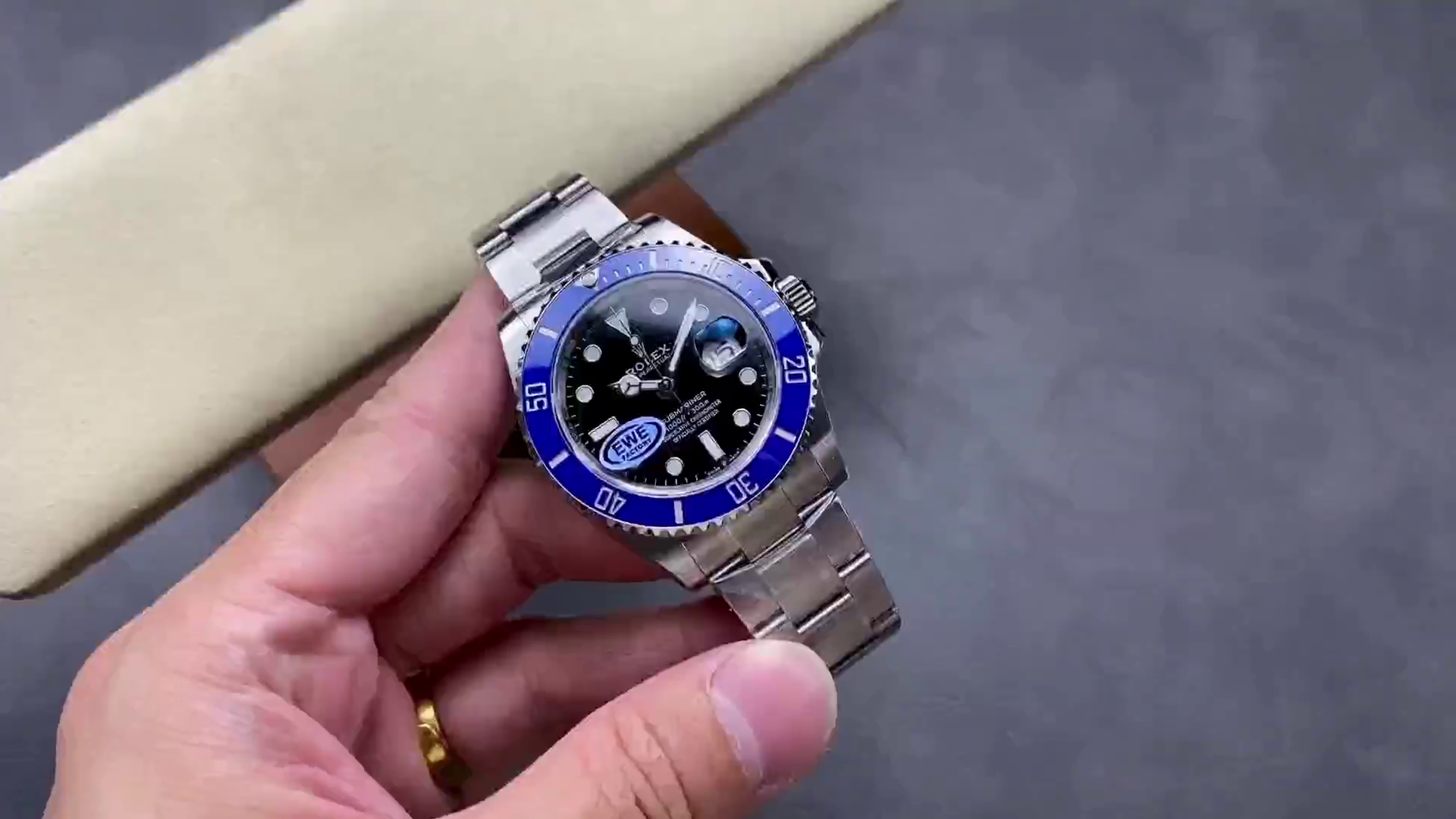 Rolex Submariner 126619LB 0003 Blue Bezel Black Dial 41mm Mens Replica Watch - QualitySwissReplica