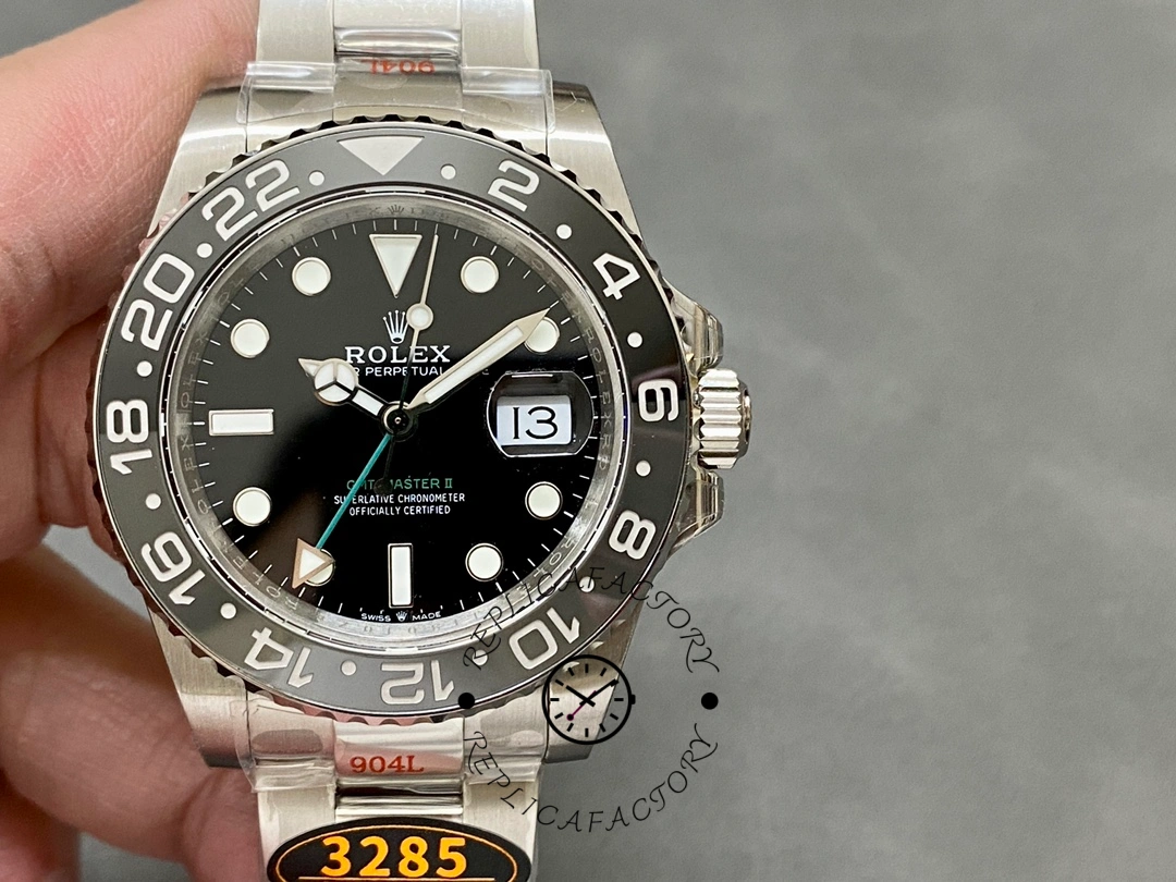 Rolex GMT-Master II 116710LN Black Dial Stainless steel case 40mm Mens Replica Watch - QualitySwissReplica