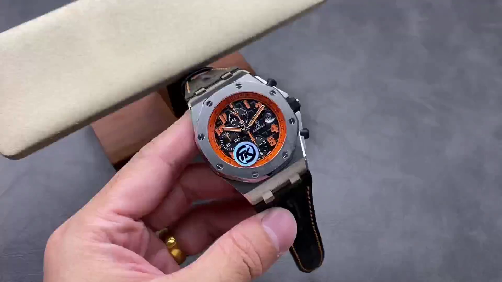 AP Royal Oak Offshore Replica 26170ST.OO.D101CR.01 Chronograph Volcano Black Dial - QualitySwissReplica