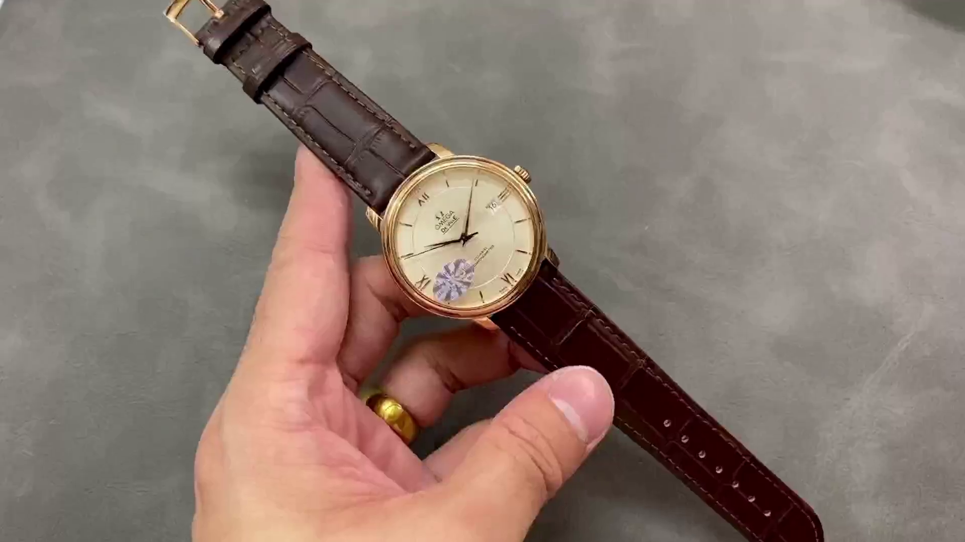Omega De Ville Prestige Automatic 424.53.40.20.02.001 39.5mm Clone - QualitySwissReplica