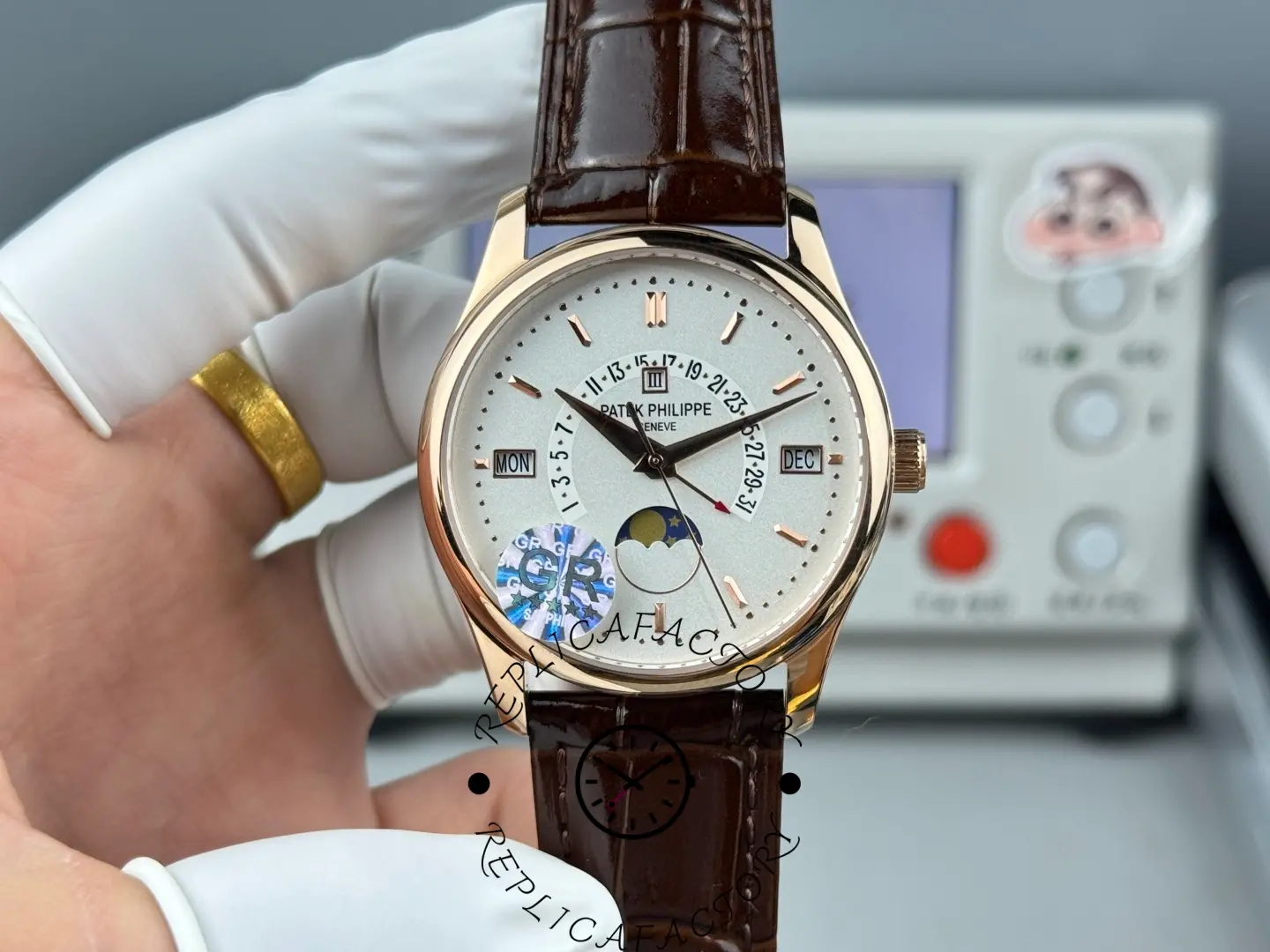 Replica Patek Philippe 5496R-001 Complications Rose Gold Watch - QualitySwissReplica