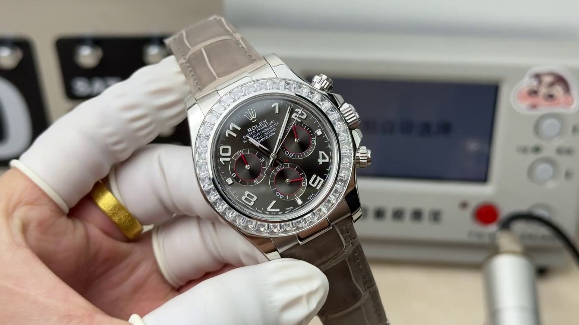 Rolex Daytona 116519 Diamond Edition - QualitySwissReplica