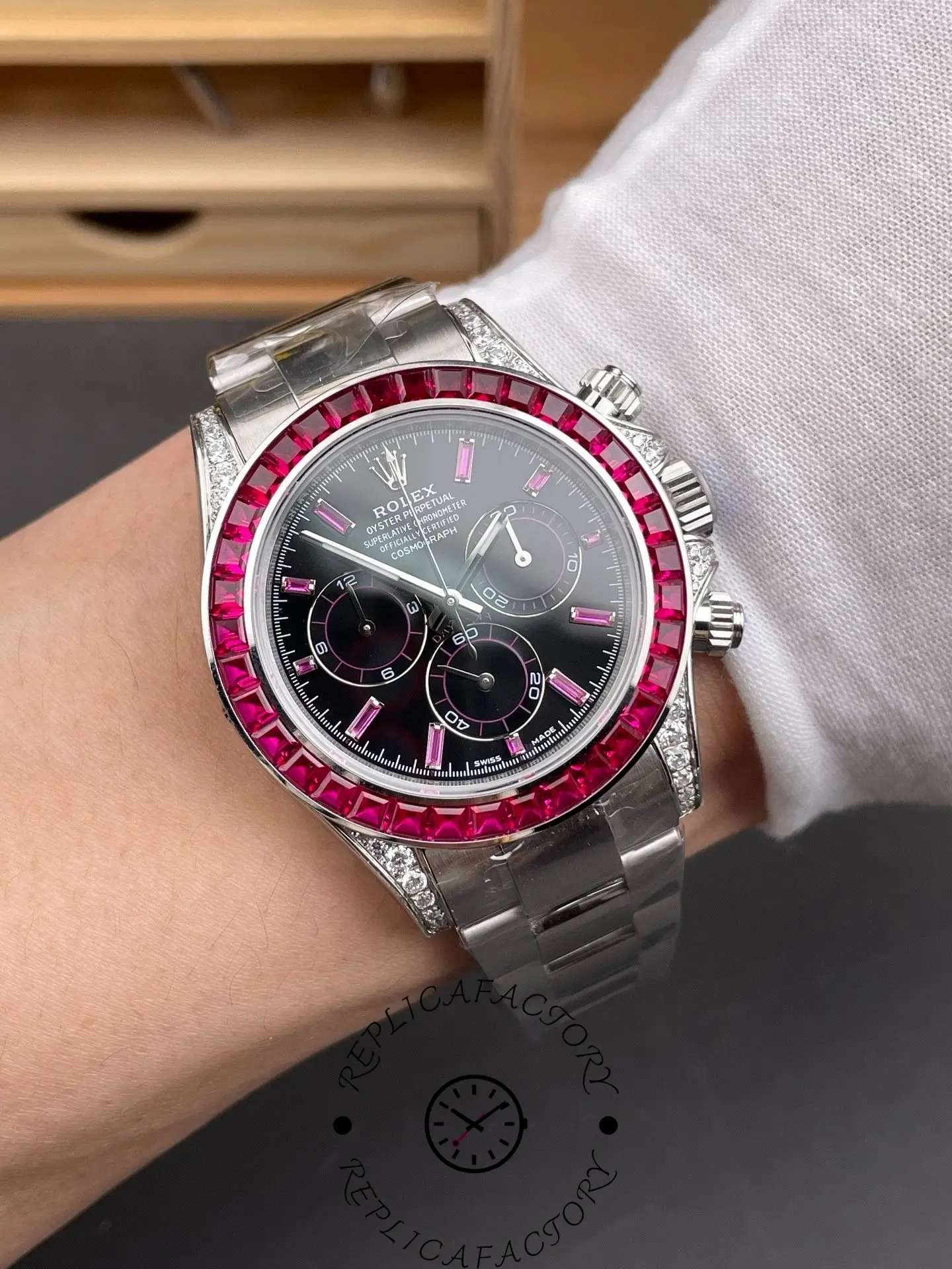 Rolex 126599TRU 1:1 Clone Daytona Ruby Bezel Watch - QualitySwissReplica