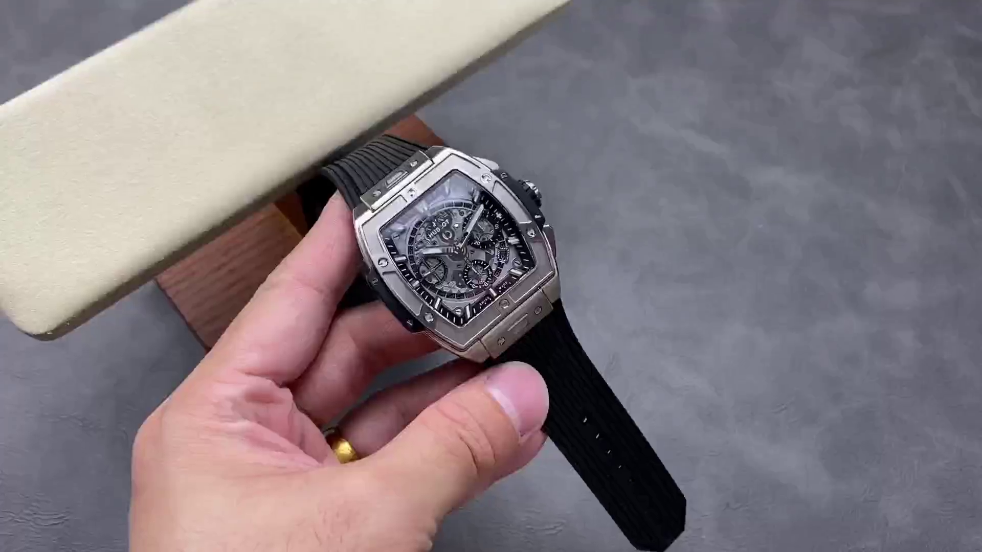 642.NX.0170.RX Hublot Spirit of Big Bang Titanium 42mm Replica Watch - QualitySwissReplica