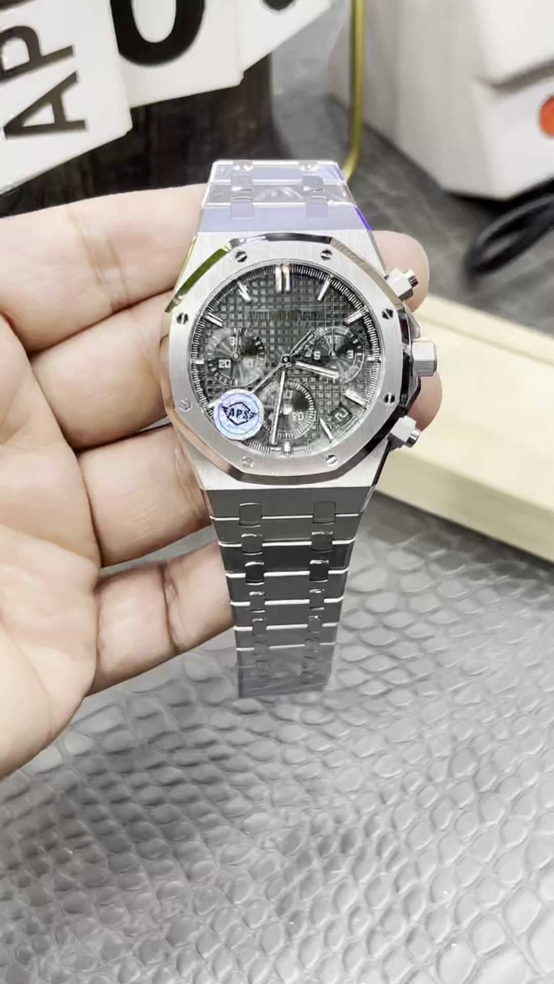 AP Royal Oak Chronograph 26240ST.OO.1320ST.08 41 Green Dial 1:1 Clone - QualitySwissReplica